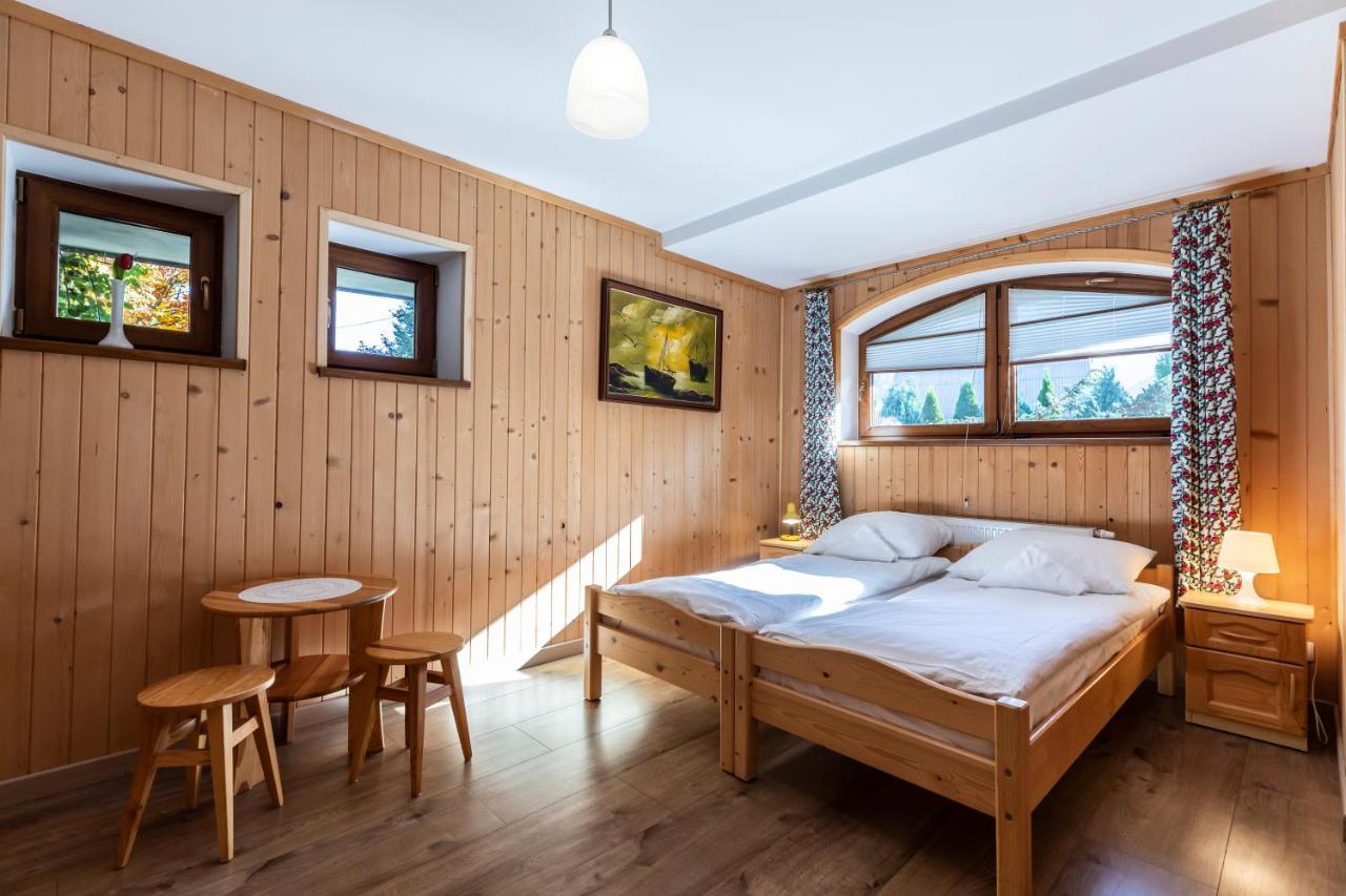Domy Sywarne Z Sauna I Widokiem Na Gory コシチェリスコ エクステリア 写真